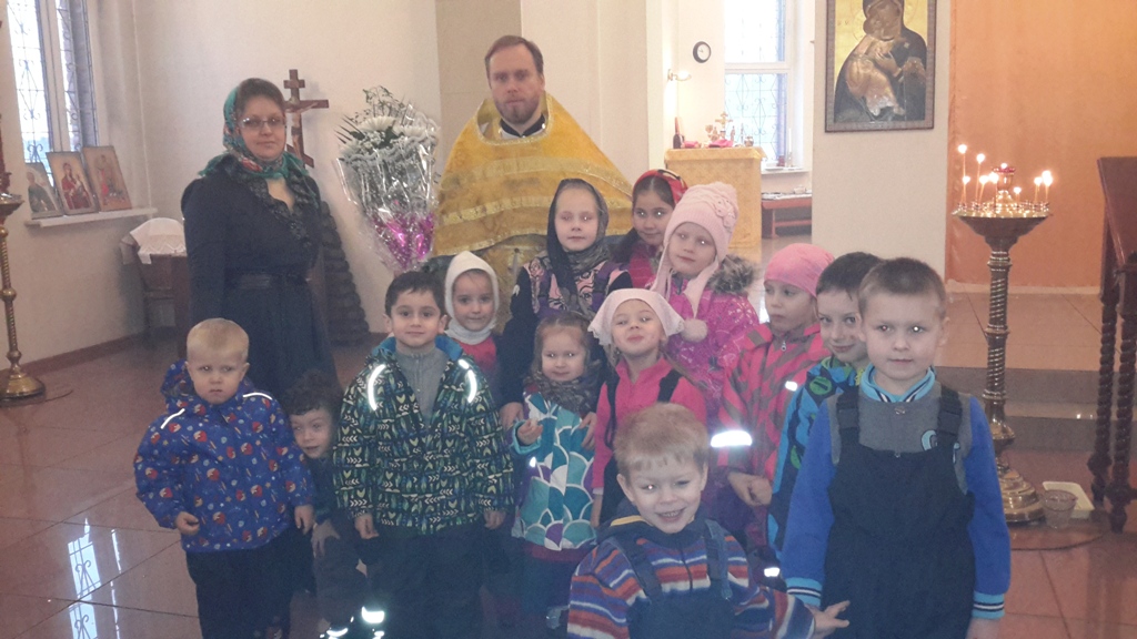 Причастие младших групп Воскресной школы